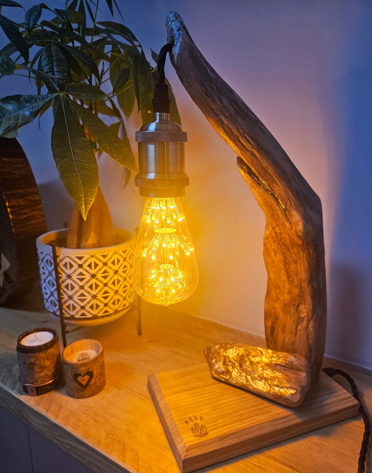 Driftwood & Oak Kintsugi Lamp