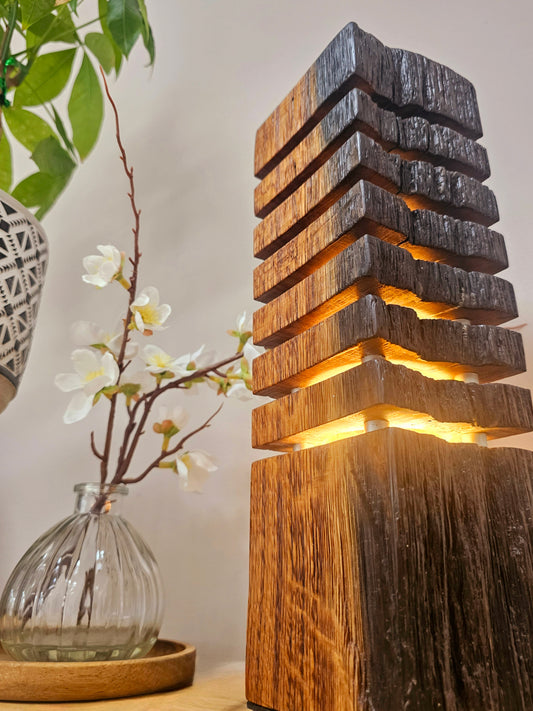 Keel Wooden Column Lamp